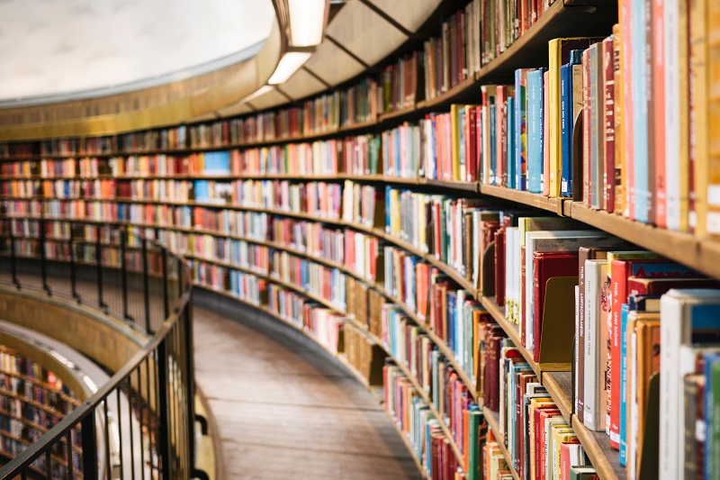 8 Rekomendasi Aplikasi Perpustakaan Online dengan Koleksi Buku Terlengkap